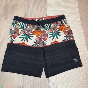 Salty Crew Tropical Print Board Shorts Size 36